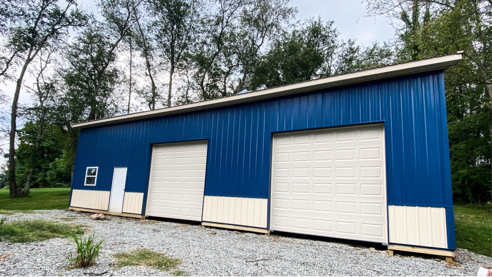 Agricultural buildings in Georgetown 