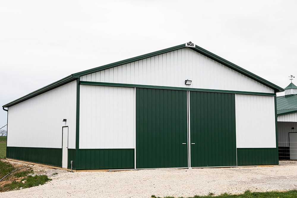 Custom pole barns in Bridgeport