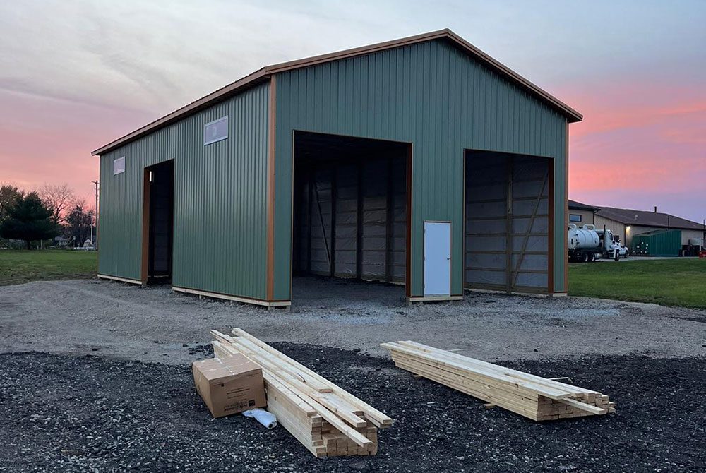 Garage Hobby Shop in Bridgeport