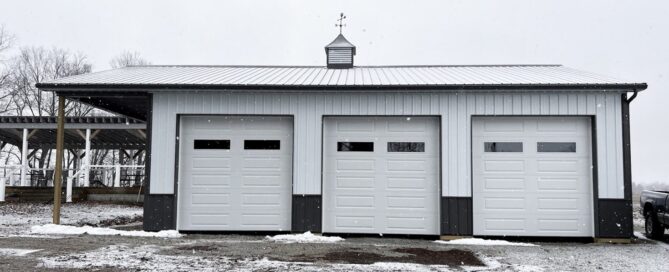 Pole Barn Builders in Charleston