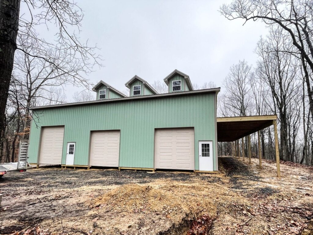 Pole Barn Builders in Charleston