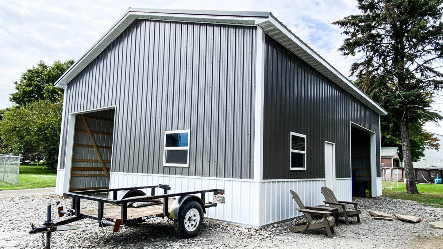Lancaster Amish barn builders
